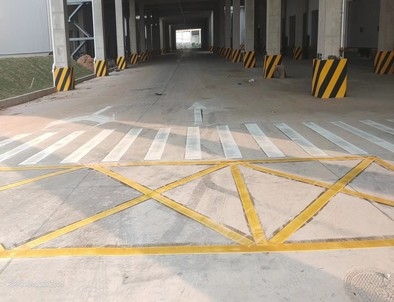 固原固原厂区道路标线施工