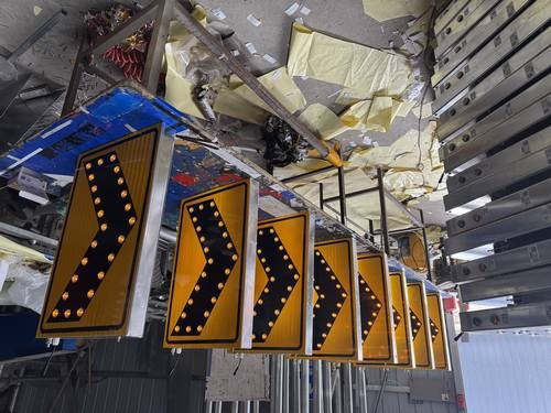 固原标识标牌按功能可分为哪些类型 不同类型适用什么场景